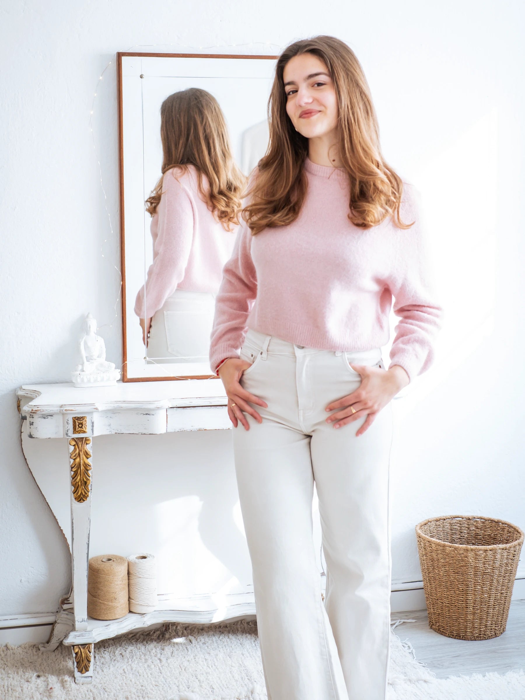 GOSSALBA | LONG SLEEVES CROP SHAPE JUMPER WITH ALPACA - ONE SIZE