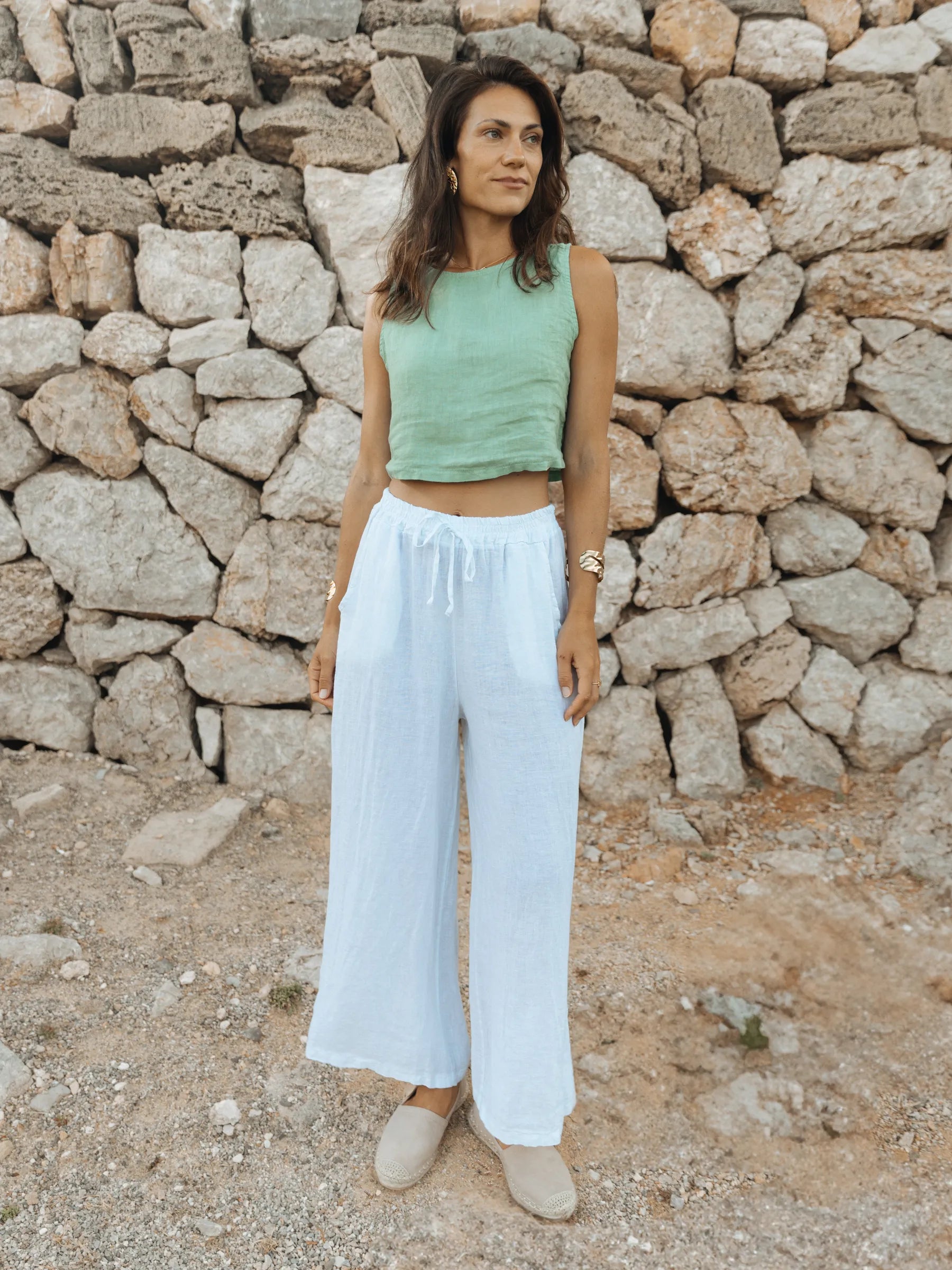 CLARA ÄRMELLOSES CROP TOP