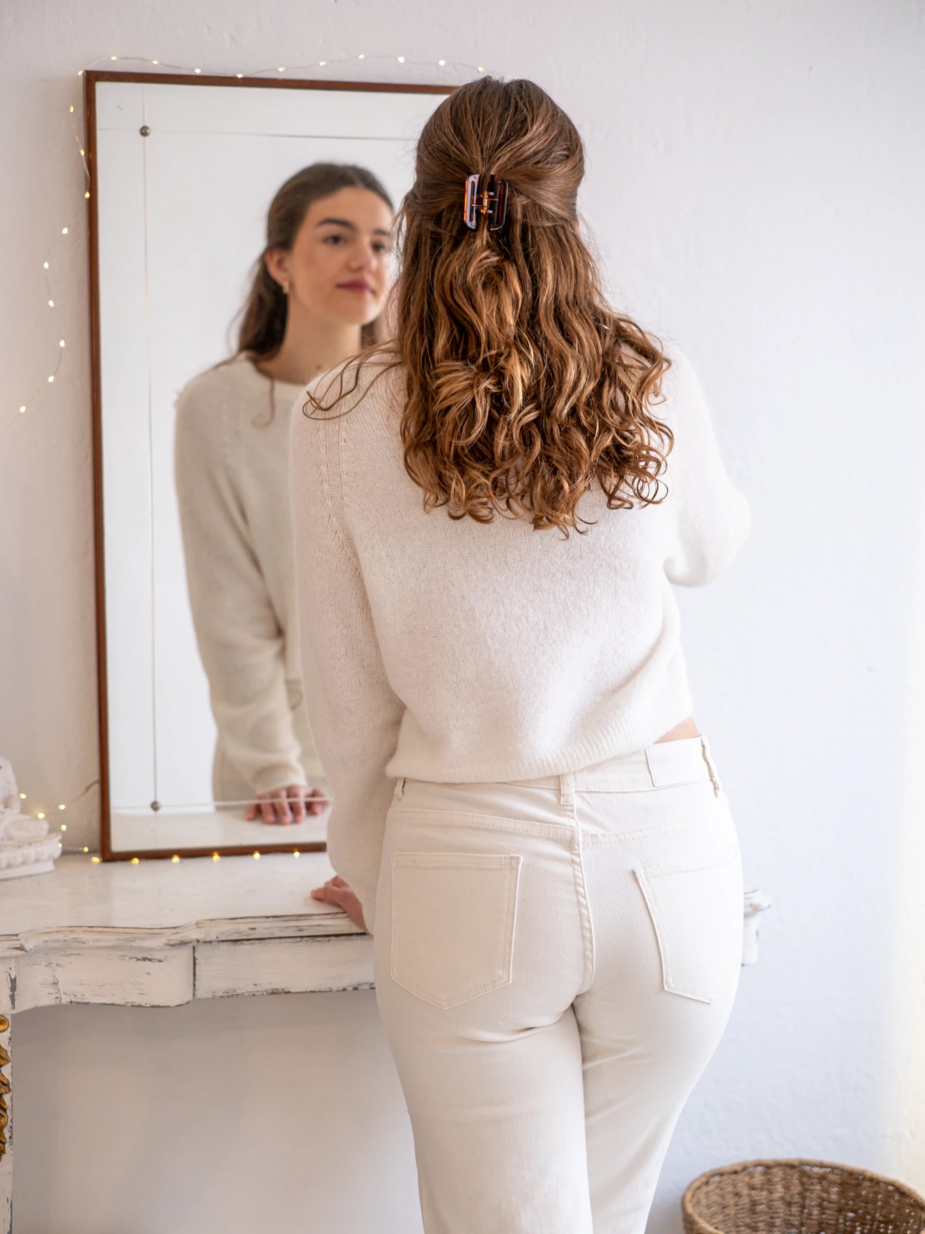 LONG SLEEVES CROP SHAPE JUMPER WITH ALPACA | ONE SIZE