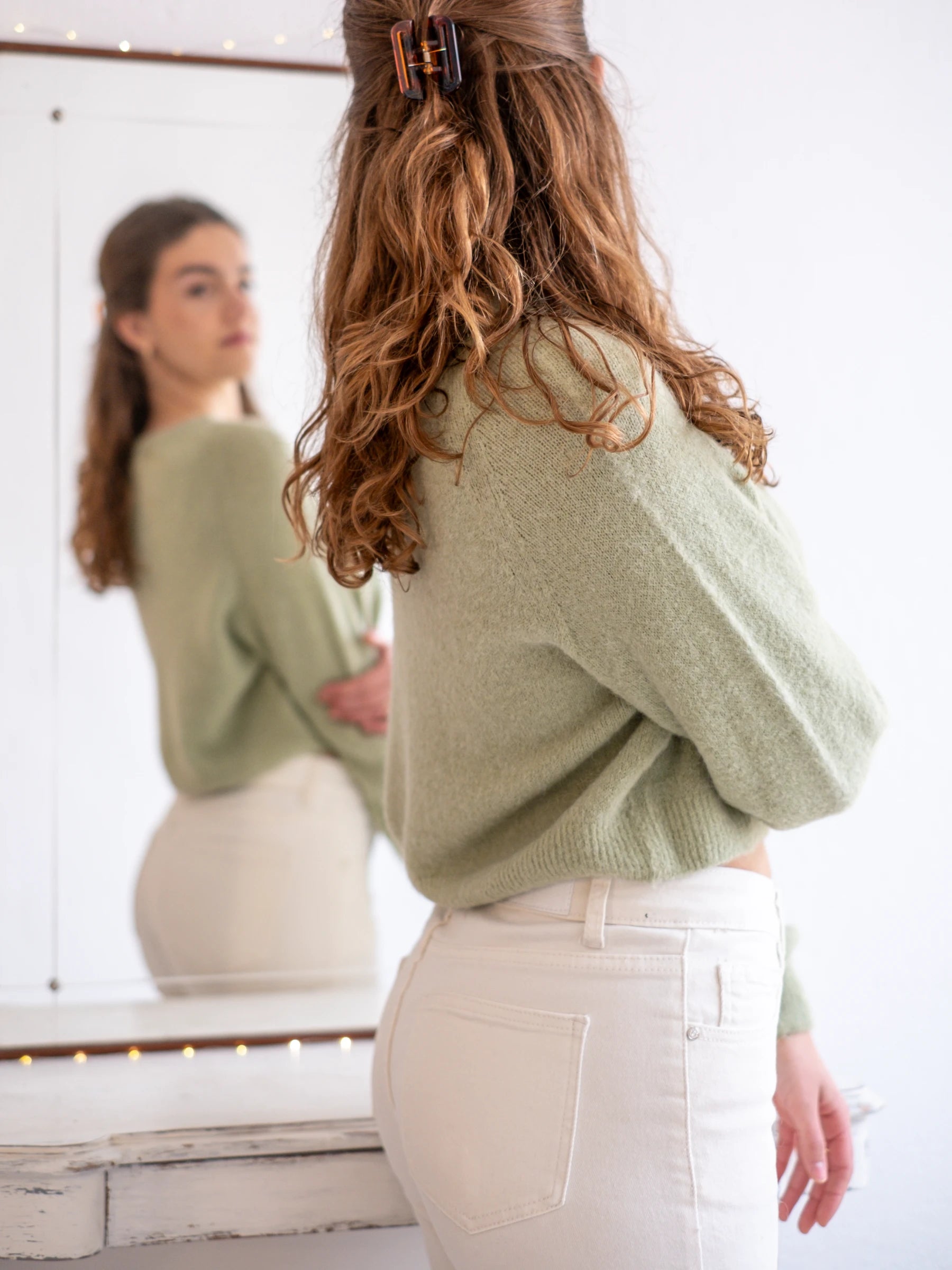 LONG SLEEVES CROP SHAPE JUMPER WITH ALPACA | ONE SIZE