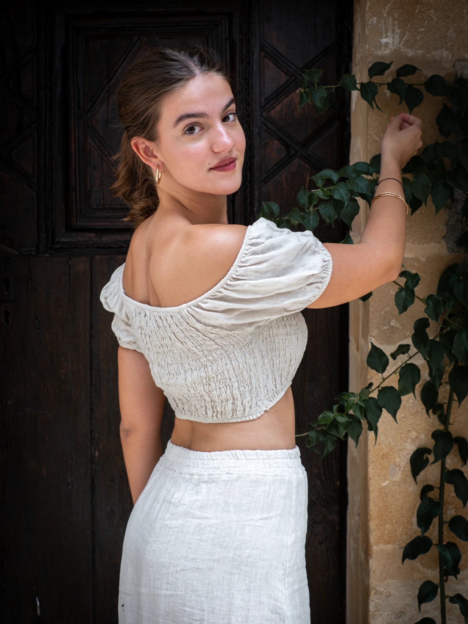 MACARELLA HONEY COMB CROP TOP WITH SHORT SLEEVES